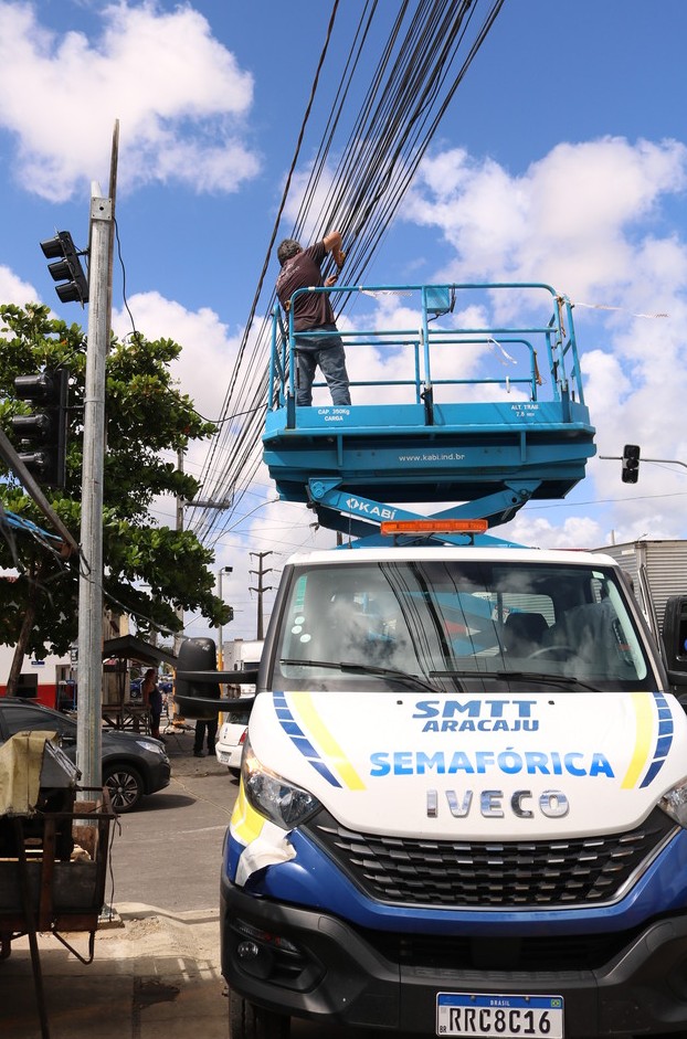 SMTT de Aracaju contabiliza furto de 340 metros de cabos de semáforos em janeiro - SMTT Aracaju